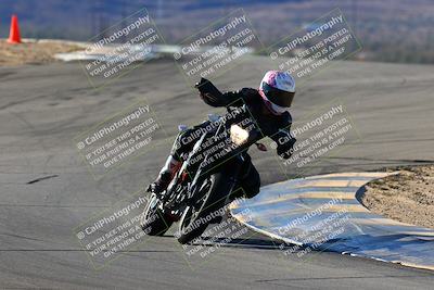 media/Jan-09-2022-SoCal Trackdays (Sun) [[2b1fec8404]]/Turns 9 and 8 (920am)/